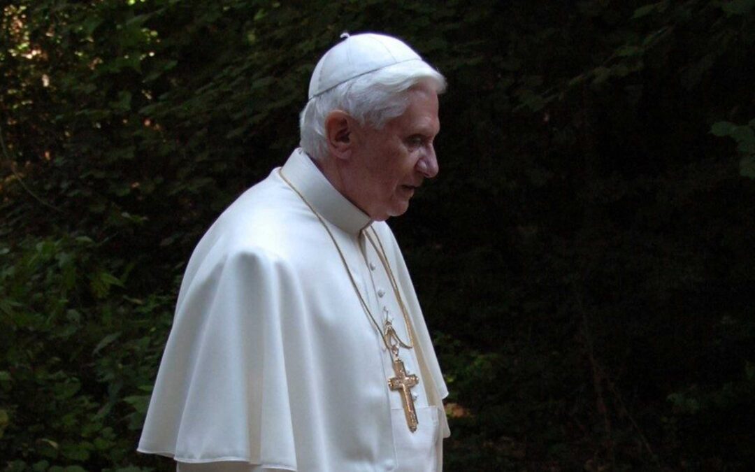 Il vescovo Manenti presiede una S. Messa in suffragio del Papa emerito Benedetto XVI, Mercoledì 4 gennaio 2023, ore 18.00, chiesa della Maddalena – Senigallia
